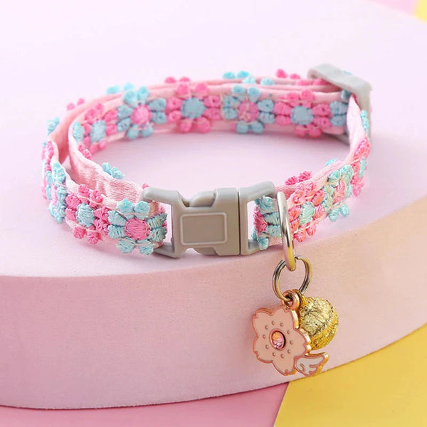 Colorful Adjustable Pet Collar with Bell for Cats
